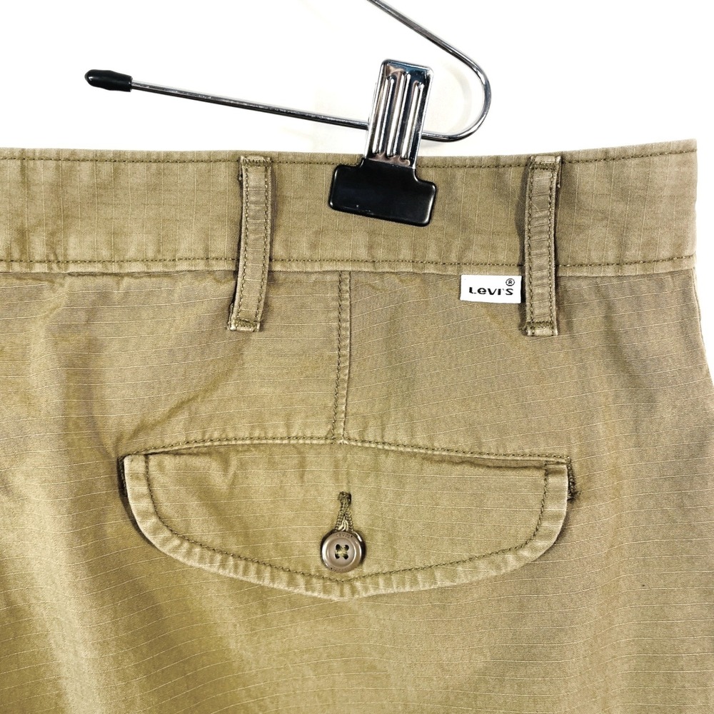 Levi's Cargo Shorts Mens 38 Green Ripstop Multi Pocket Utility Outdoor Casual - Picture 3 of 11